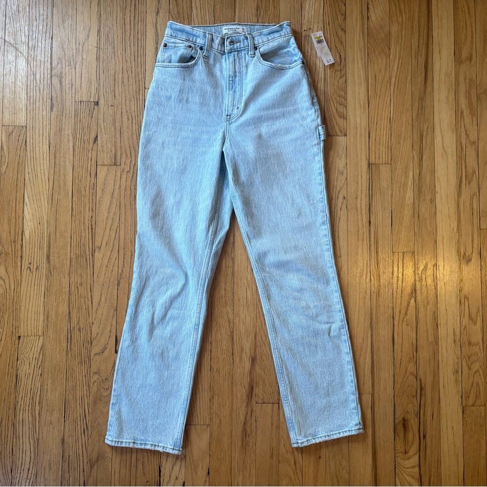 NWT Abercrombie Curve Love 90s Straight Ultra High Rise Carpenter Jeans Size 26